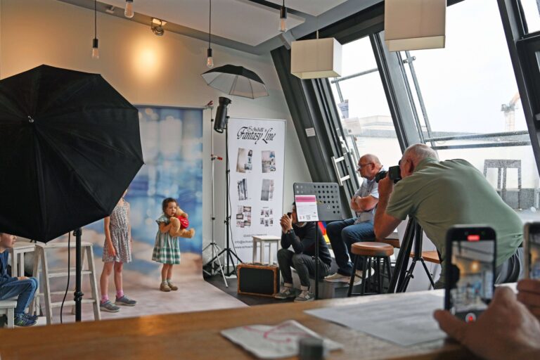 Manfred Kohl führte ein Live-Shooting mit Kindern im Kita- und Grundschulalter durch